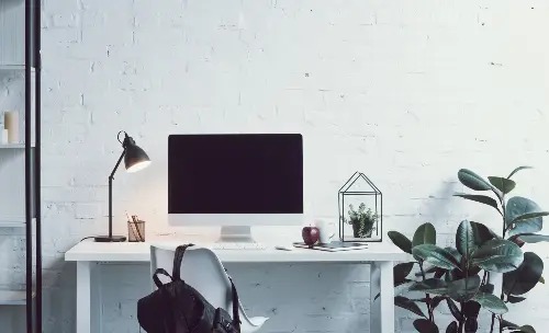 Welche Beleuchtung ist ideal für das Büro und für die Remote-Arbeit?