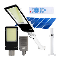 Leistungsstarke 1500W 6500K LED Solar-Straßenlampe IP66 + Fernsteuerung