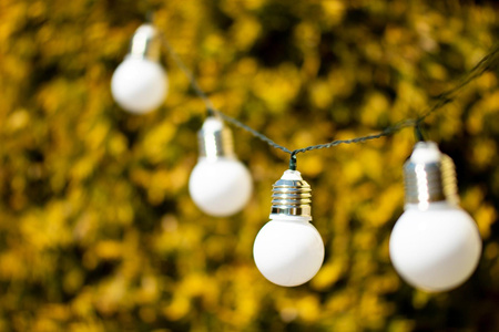 Solar Garten Ornamental Girlande Lichterkette 1.75m 10xLED SILBER Perlen 3000K