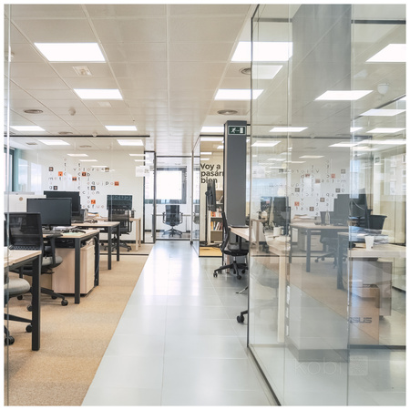 LED-Oberflächenpanel 36W 4320lm 4000K 120° Neutral Coffer Weiß 60x60cm Nelio Kobi