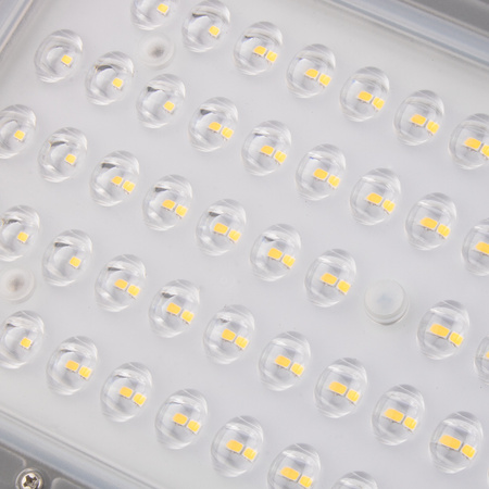 LED-Straßenlampe 100W, Industrielle Straßenleuchte 14000lm 4000K IP65 Advanced Lighting Series LUMILED