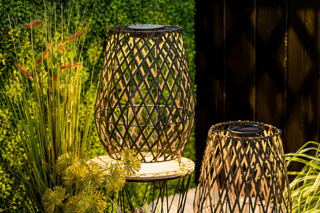 LED Solarlampe Outdoor Garten Standlaterne 3000K IP44 35cm Dämmerungssensor