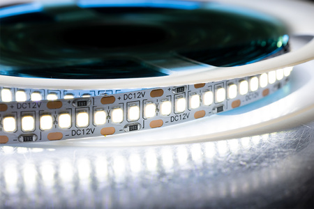 LED-Strip, LED-Streifen 12V 120W 1200LED 2835 10mm 5m kalt LUMILED