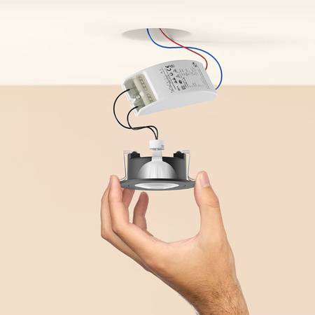 LED MR16 6.3W CCT RGB PHILIPS HUE Weiß & COLOR Ambiance Bluetooth Zigbee Glühbirne