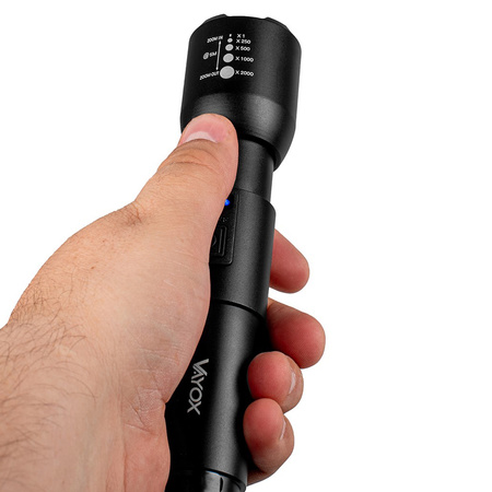 Wiederaufladbare LED-Taschenlampe Classic 20W 800lm Handleuchte Strong ZOOM VA0180 VAYOX