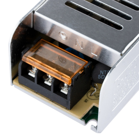 Modulares Konstantspannungsnetzteil 100W 8,33 A 12 V DC PFC SLIM LED