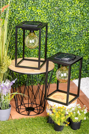 LED-Solarlampe für den Außenbereich Garten stehend Hängelaterne 3000K IP44 26 cm Dämmerungssensor