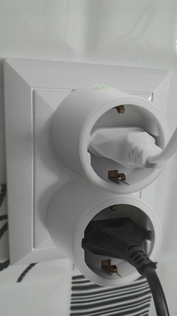 Intelligente Steckdose EU 230V 10A Energiezähler SMART+ Matter WiFi Plug Ledvance