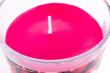 Duftende Dekokerze aus Kirschglas