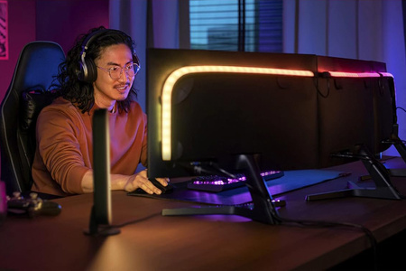 Intelligente LED-Gradienten PC-Streifen 3x 20W CCT RGB PHILIPS HUE Bluetooth