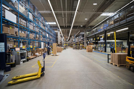 LED Flammenhemmende 58W 8000lm 4000K Neutral Dimmbar IP65 IK08 Dampproof Grau Ledvance