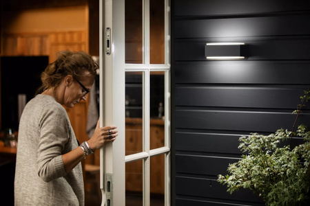 Garten LED-Wandleuchte STRATOSPHERE 3.8W 2700K Warm IP44 Up-Down Anthrazit PHILIPS