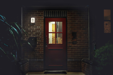 LED-Wandleuchte für draußen 13W 900lm 3000K IP44 Grau mit Bewegungs- und Dämmerungssensor Endura Ledvance