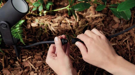 Outdoor-Verlängerungskabel Verbindungskabel 2,5m + T-Stecker IP67 Schwarz PHILIPS HUE