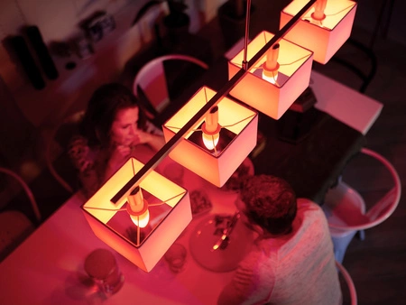 2PAK LED-Glühbirne Kerze E14 B39 5.3W CCT RGB PHILIPS HUE Weiß & FARBE Ambiente Bluetooth Zigbee