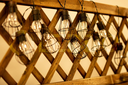 SOLAR GIRLAND Garten DEKORIERT 3.8m 10 hängende Drahtglühbirnen LOFCIK 2900K