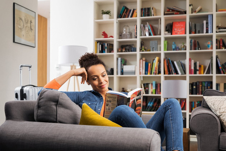 LED-Lampe E27 A60 6W = 40W 470lm 2700K Warm 240° OSRAM Star Dusk Sensor