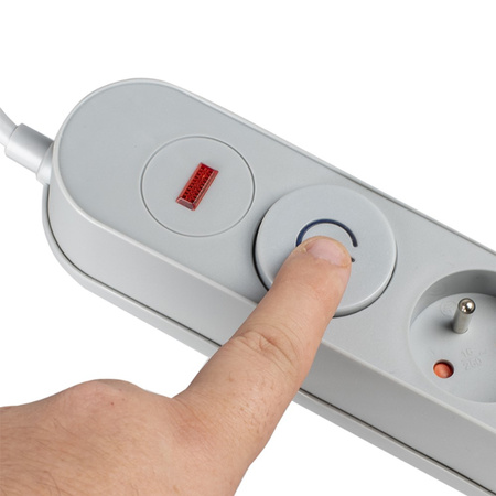 Verlängerungskabel mit Überspannungsschutz 3M 5GN Netzwerk Grau Power Strip + Schalter