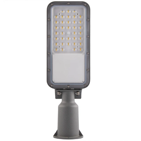 LED-Straßenlampe 100W, Industrielle Straßenleuchte 14000lm 4000K IP65 Advanced Lighting Series LUMILED