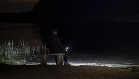 LED Workshop Wiederaufladbare Taschenlampe 4W 400lm 4000K USB Powerbank Hook-on LEDVANCE