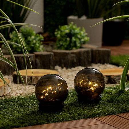 LED-Solar-Gartenlampe mit Nieten dekorative Kugel 3000K IP44 10 cm