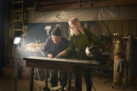 LED-Panel-Deckenleuchte 33W 4320lm 4000K Neutral Anbau Weiß 62x62cm Komfort Ledvance