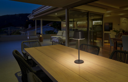 LED Tischlampe für draußen Wiederaufladbar Dimmbar 2.5W 200lm 2700/4000/6500K IP54 Endura Ledvance Grau