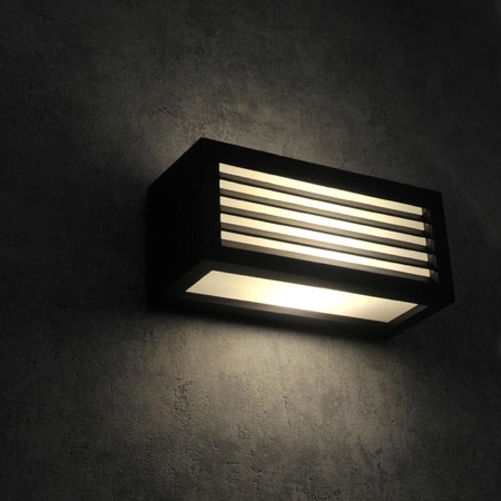 Gartenlampe Wandlampe OSAKA E27 IP54 Schwarz GOLDLUX (Polux)