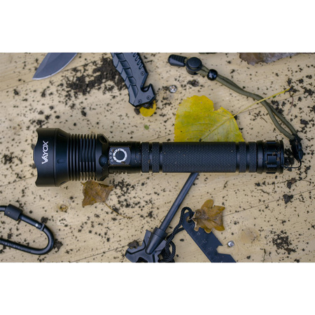 ZOOM LED XHP70 taktische Taschenlampe 25W 2000lm 3 MODI 1000m IP67 Aluminium VA0021 VAYOX