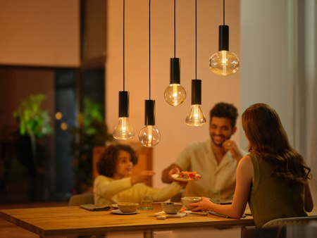 LED-Glühbirne E27 Dreieckig 6.8W = 60W 500lm 2000-6500K CCT + RGB FILAMENT SMART Smart Bluetooth ZigBee Weiß und Farbe Ambiance Philips HUE