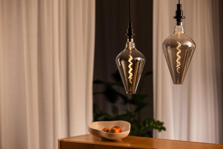 Dekorative Leuchtmittel E27 AW188 4W = 15W 140lm 1800K warm 300° Filament dimmbar OSRAM Vintage 1906