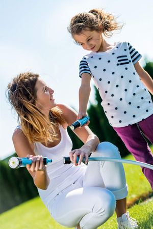 Automatischer Gartenschlauchaufroller mit 20m Schlauchenden + Sprinklerset ERGO CELLFAST