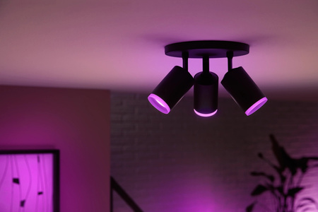 Philips HUE Weiß und Farbe Ambiance Fugato Lampe 3x4.2W Bluetooth Zigbee