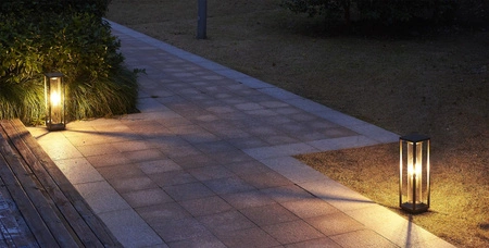 Außenstehende Gartenleuchte POST Porto M1932-500 E27 50cm Su-Ma