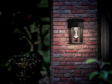 Gartenwandlampe Solar Outdoor Fassade LED 3.2W 470lm 4000K IP44 mit Bewegungs- und Dämmerungssensor Schwarz Geri Ultra Efficient Philips