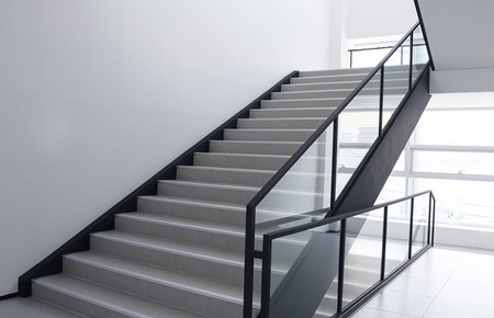 LED-Außenleuchte 15W 1400lm 4000K IP54 mit Bewegungs- und Dämmerungssensor Weiß Projetline Philips