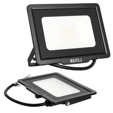 LED-Flutlicht 30W 2400lm 6000K IP65 Schwarz LED2B KOBI MH