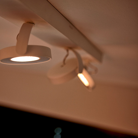 LED Deckenleuchte 4x 4.5W 2700K Dimmbar CLOCKWORK Moving White PHILIPS