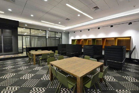 LED Röhren G13 T8 15,5W 1800lm 6500K Kalt 240° 120cm PHILIPS CorePro