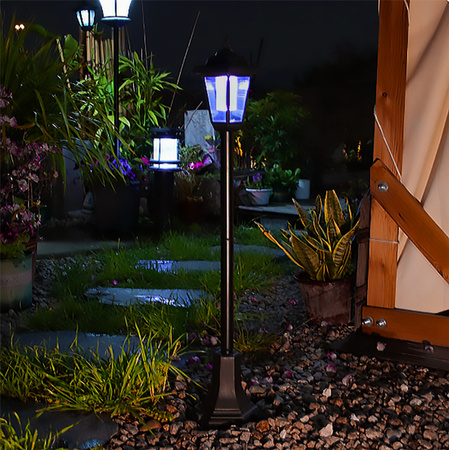 Solarlampe für Außen – Stehleuchte Garten Pfosten 70 cm