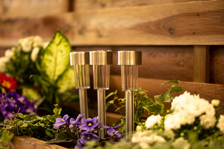 LED Solar-Gartenleuchte satiniert INOX / CHROME