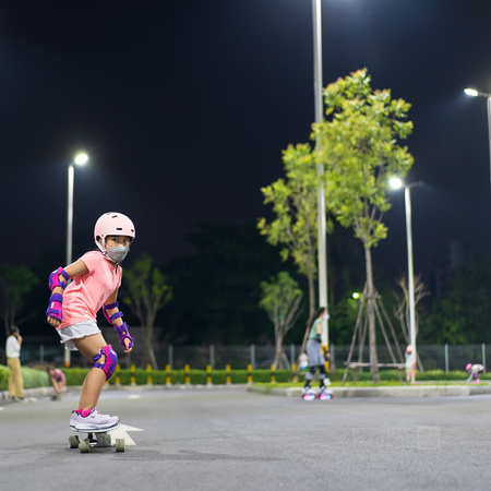 LED Industrie Straßenlampe 35W 5950lm 4000K Neutral IP66 IK09 Grau Master Street Kobi