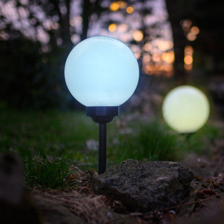 LED ATRIS Solar Gartenlampe angetrieben oberirdisch weiße Kugel 15cm RGB LUMILED