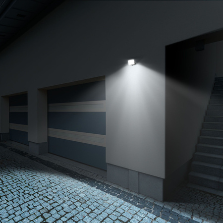 LED-Flutlicht 30W 2850lm 5000K Cold Black mit Milchglasschirm Videx