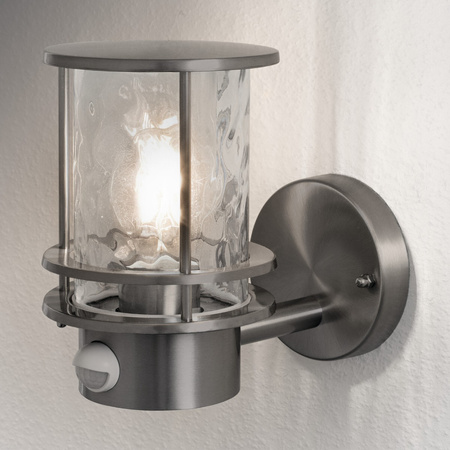 Wandleuchte Außenfassadenwandleuchte mit Bewegungssensor E27 Endura Classic Post LEDVANCE