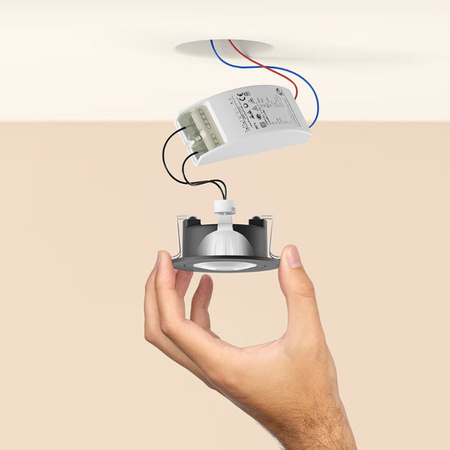 2PAK LED MR16 5.1W CCT PHILIPS HUE Weißes Ambiente Bluetooth Zigbee Glühbirne