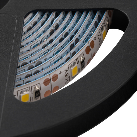 Solar-LED-Strip, LED-Streifen 180xLED 3000K IP44 3m warm AVERO LUMILED