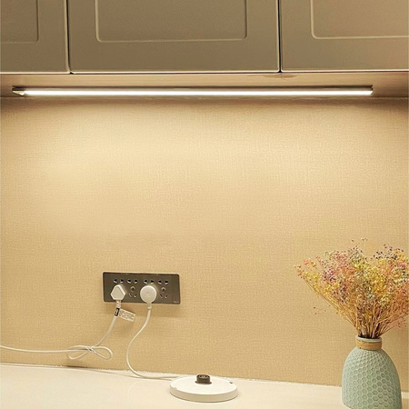 LED-Unterbauleuchte 3W CCT 60cm Möbelleiste mit Bewegungssensor Schwarz