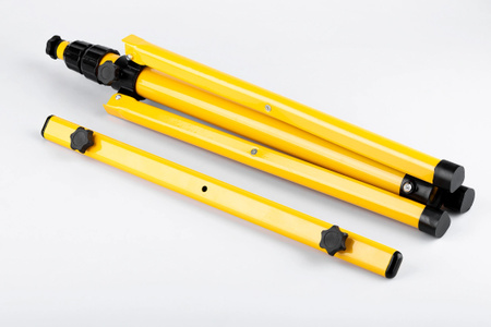 LED-Fluter ZUNA Arbeitsleuchte auf Stativ 3x50W 4000K