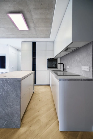 Aufbau-LED-Panel 36W 2800lm SMART+ WiFi RGB Dimmbar 120x30cm Rechteckig PLANON Plus LEDVANCE